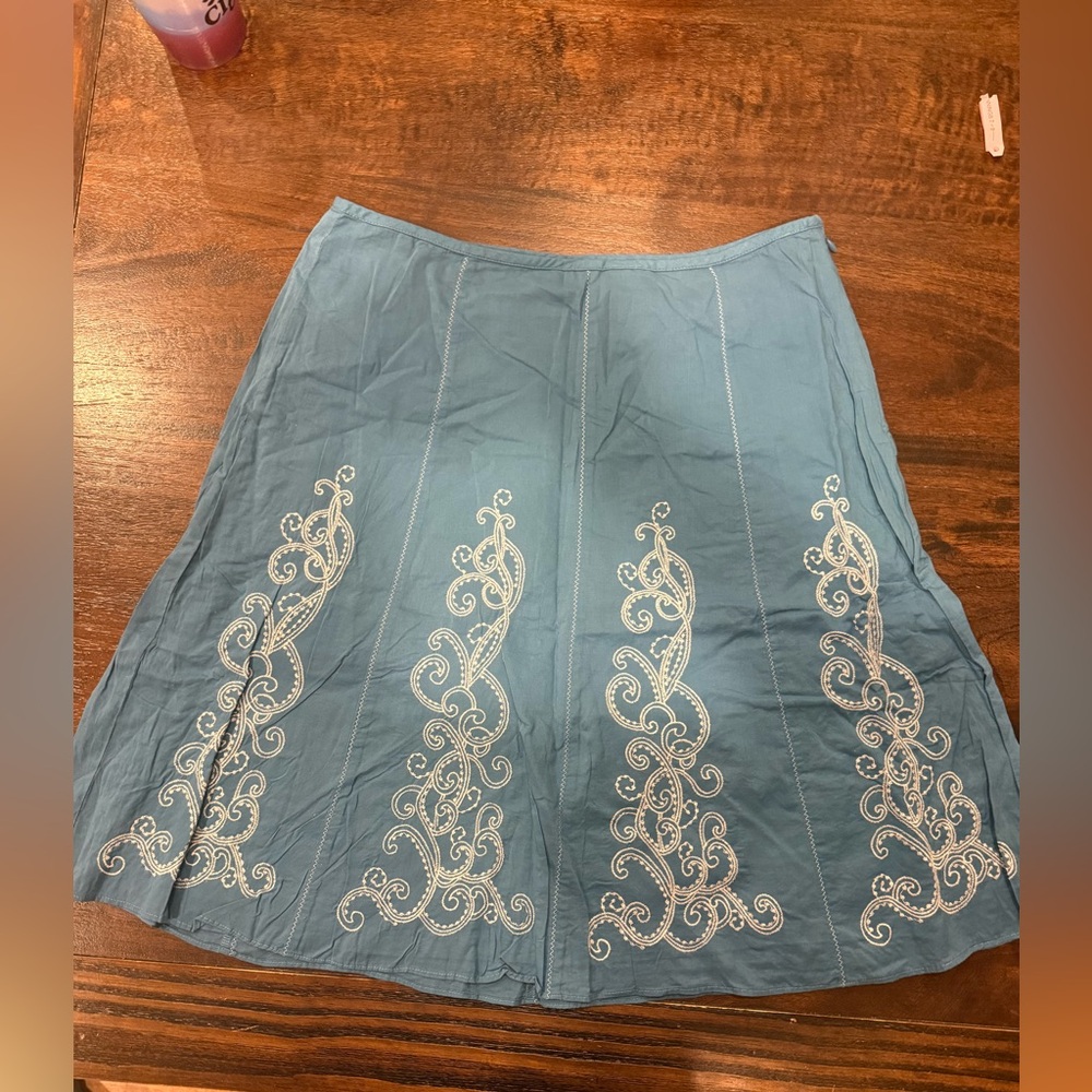Ann Taylor Blue A-Line Skirt with White Embroidery